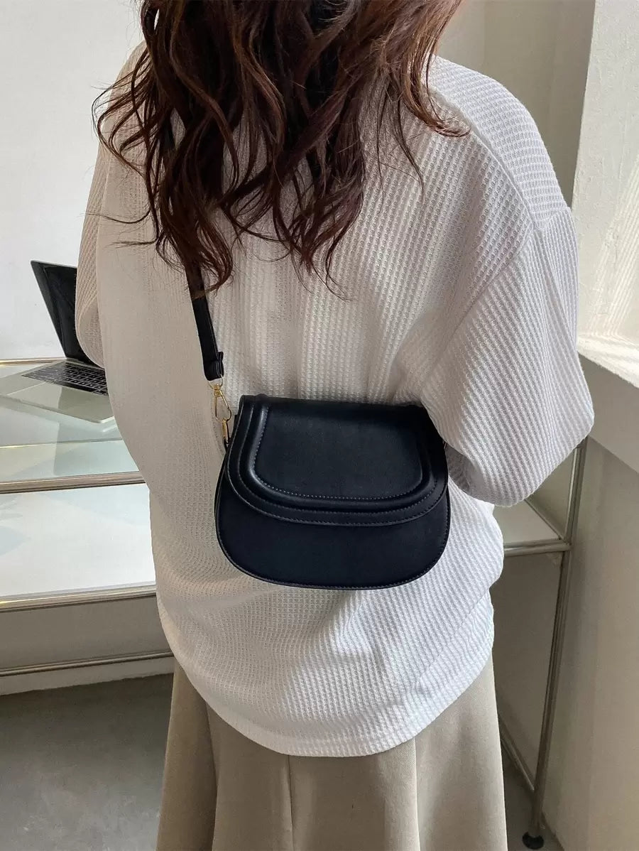Women's Small Saddle Crossbody Bag, Faux Leather Flap Shoulder Purse with Adjustable Strap