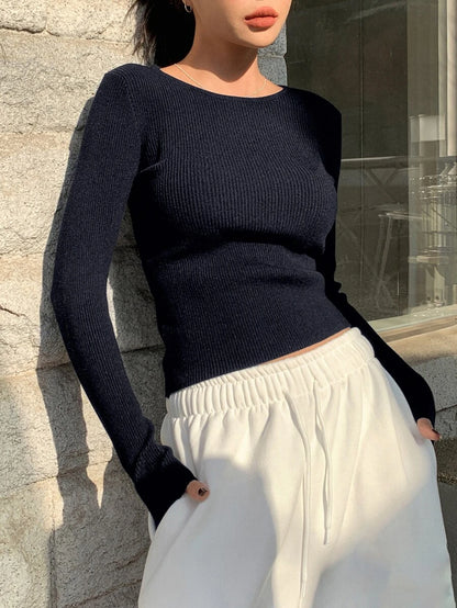 Krakow Ribbed Knit Crew Neck Fitted Pullover Sweater