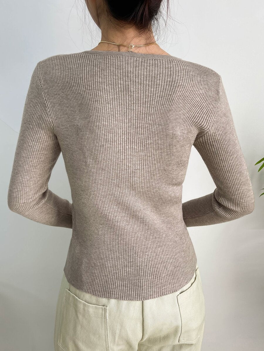 Krakow Ribbed Knit Crew Neck Fitted Pullover Sweater