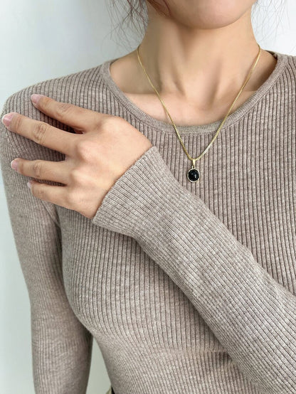 Krakow Ribbed Knit Crew Neck Fitted Pullover Sweater