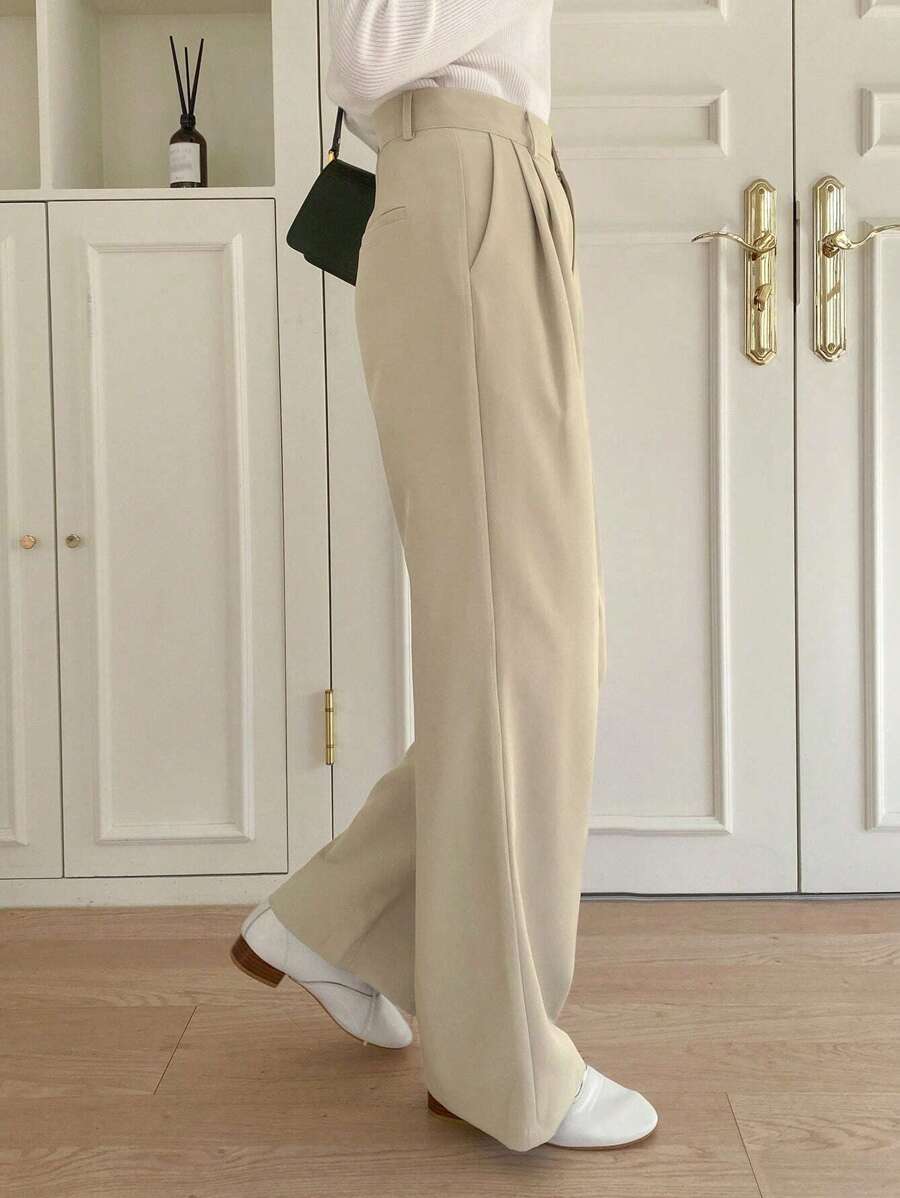 Delft High Waist Pleated Straight Leg Trousers