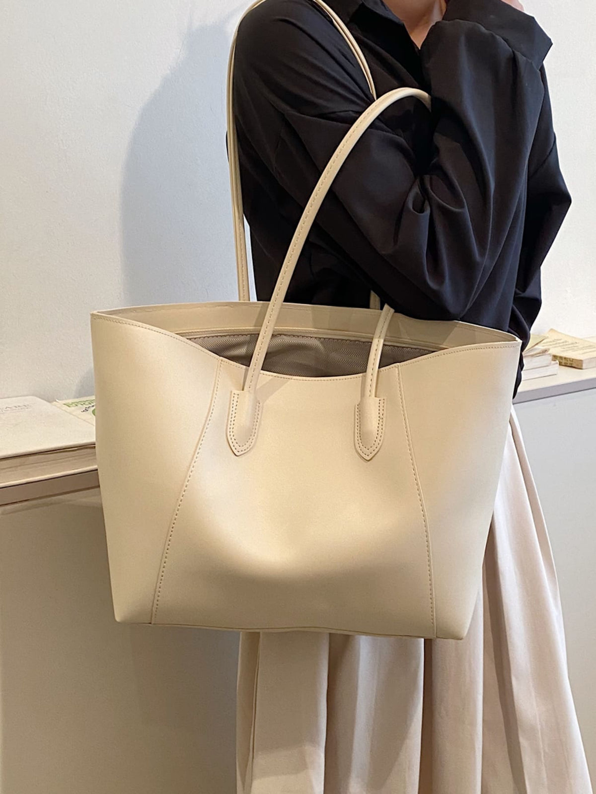 Tartu Large Faux Leather Shoulder Tote Bag