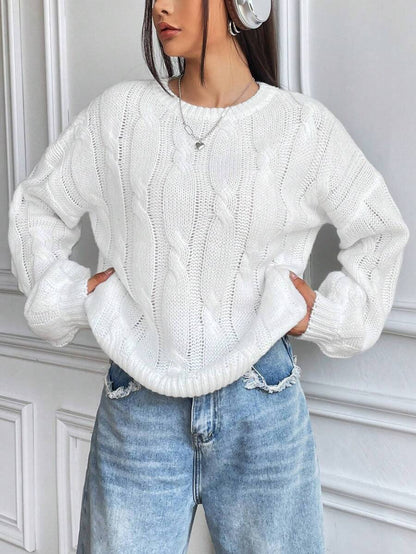 Perrine Chunky Knit Sweater with Cable Pattern and Drop Shoulder - White