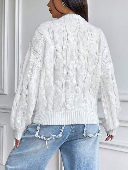 Perrine Chunky Knit Sweater with Cable Pattern and Drop Shoulder - White