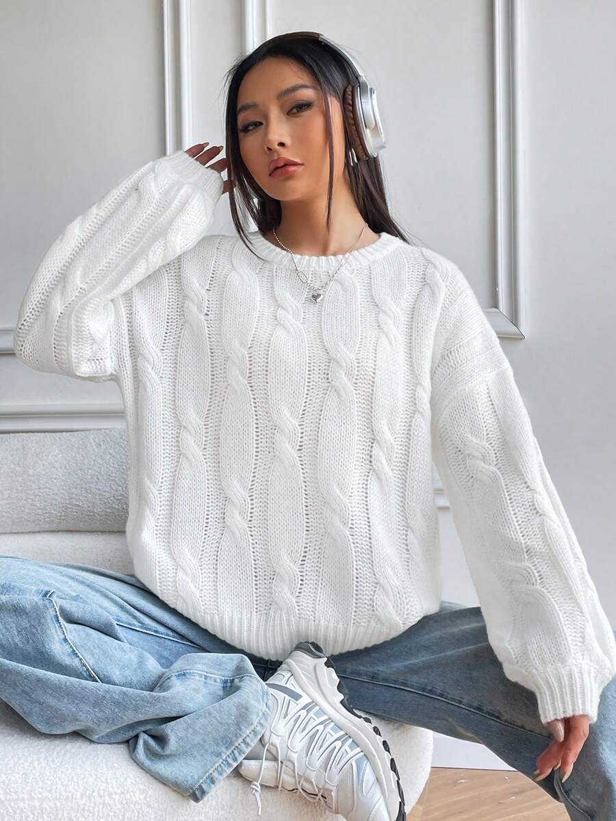 Perrine Chunky Knit Sweater with Cable Pattern and Drop Shoulder - White