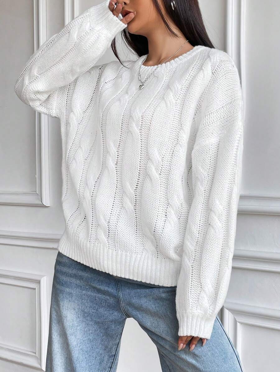 Perrine Chunky Knit Sweater with Cable Pattern and Drop Shoulder - White