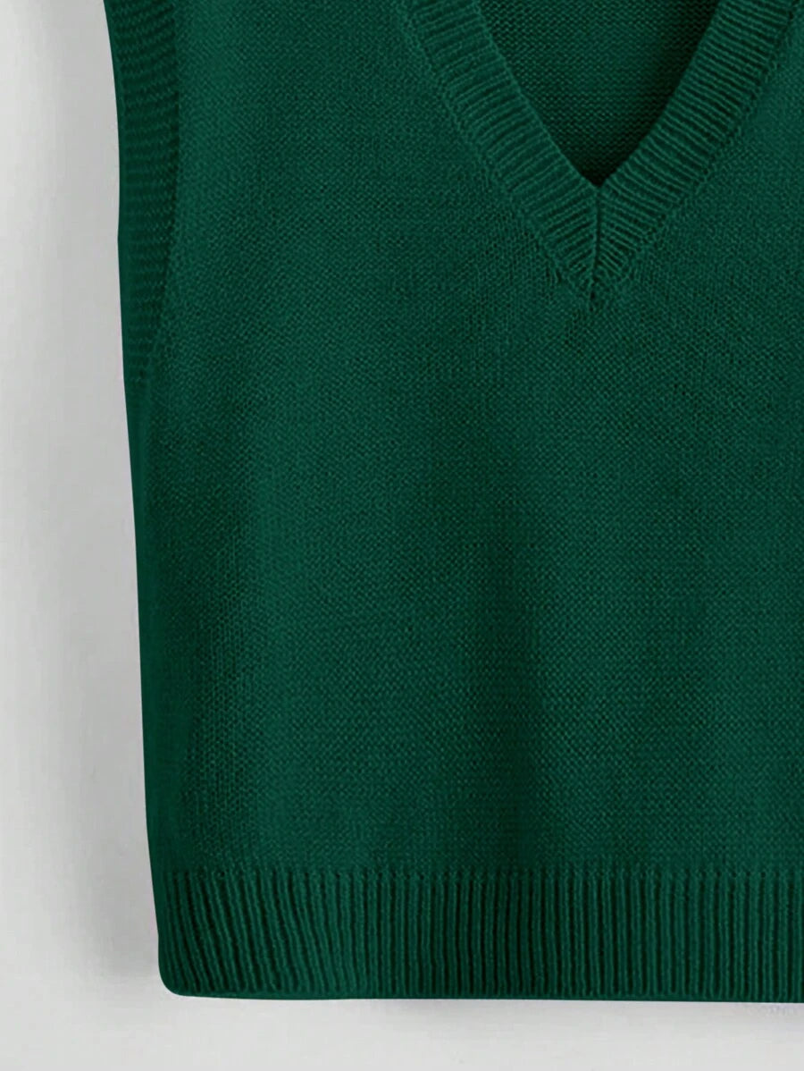 Marisa Fine Knit V-Neck Sleeveless Sweater Vest - Black