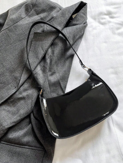 Women's Curved Shoulder Bag, Small Faux Leather Underarm Purse for Everyday and Evening