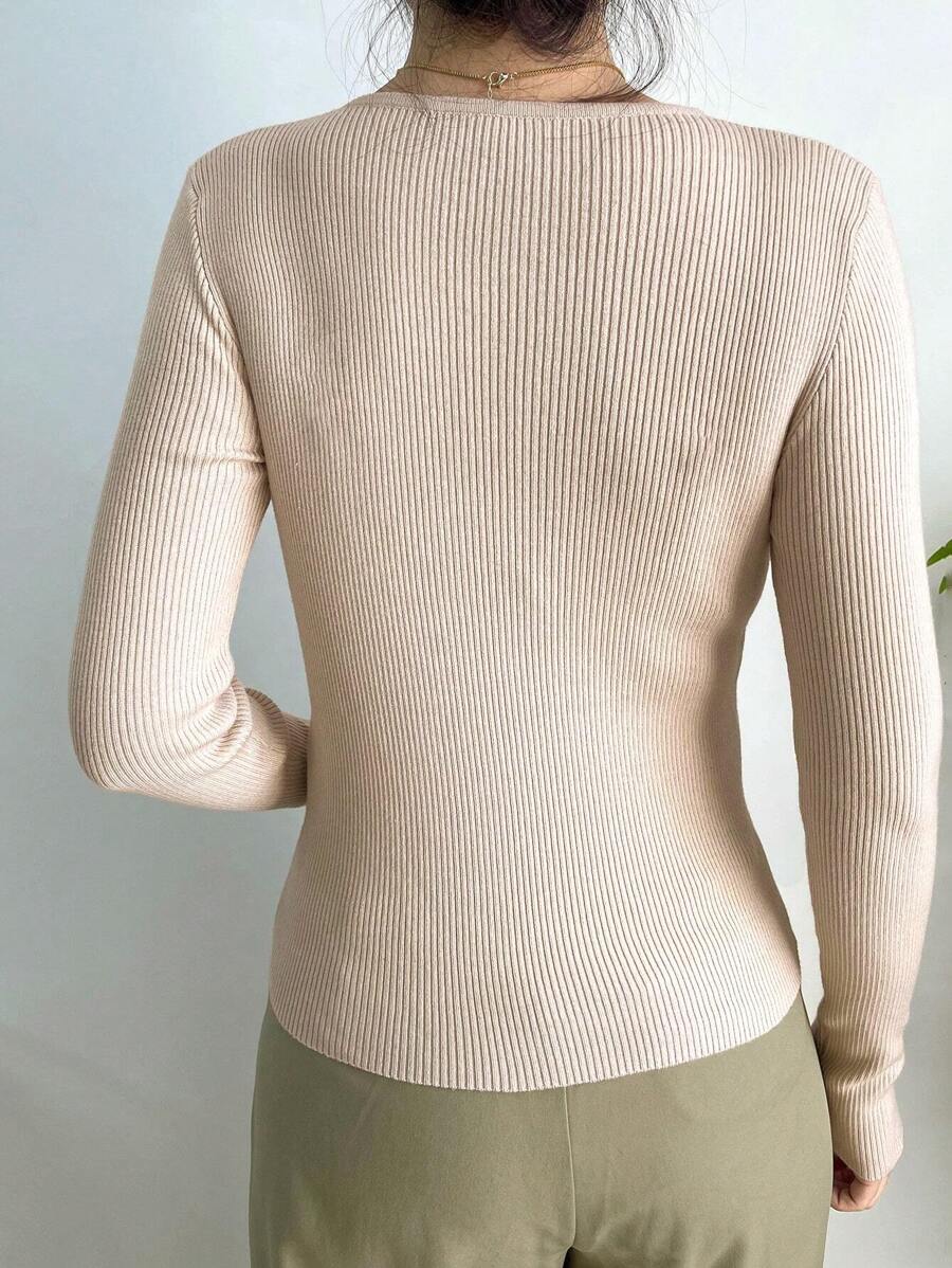 Krakow Ribbed Knit Crew Neck Fitted Pullover Sweater