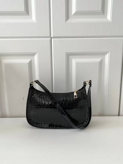 Women's Curved Shoulder Bag, Small Faux Leather Underarm Purse for Everyday and Evening