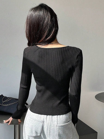 Krakow Ribbed Knit Crew Neck Fitted Pullover Sweater
