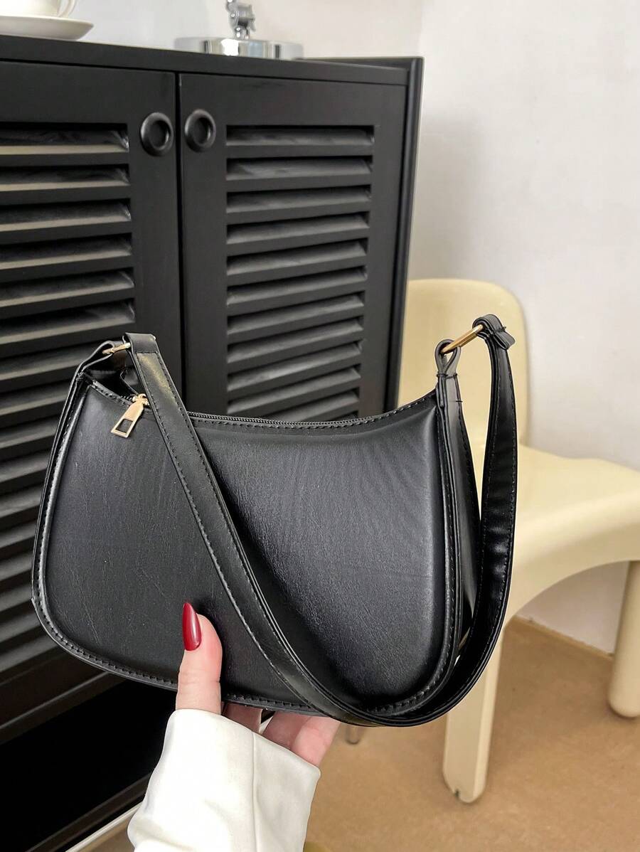 Women's Curved Shoulder Bag, Small Faux Leather Underarm Purse for Everyday and Evening