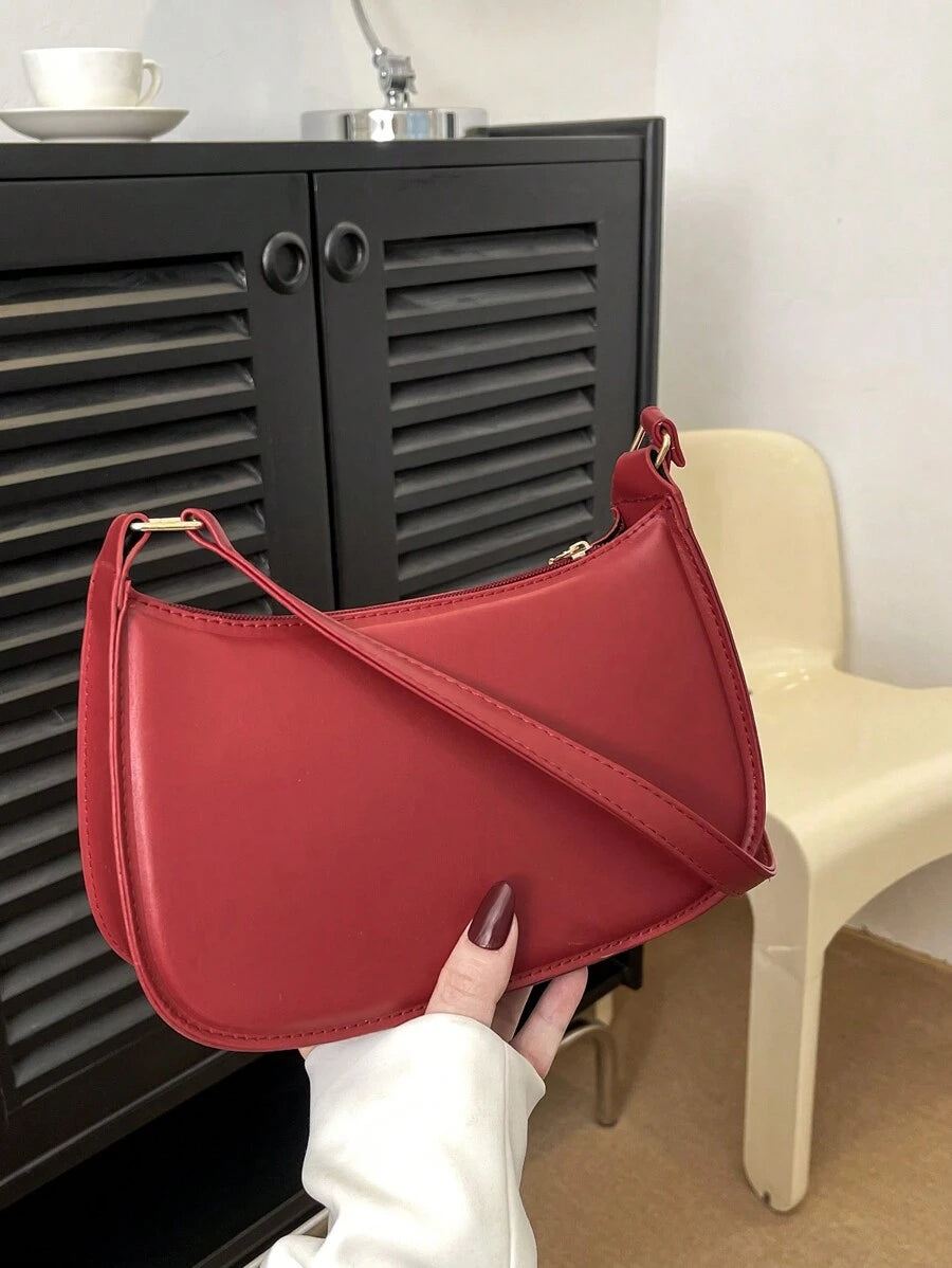 Women's Curved Shoulder Bag, Small Faux Leather Underarm Purse for Everyday and Evening
