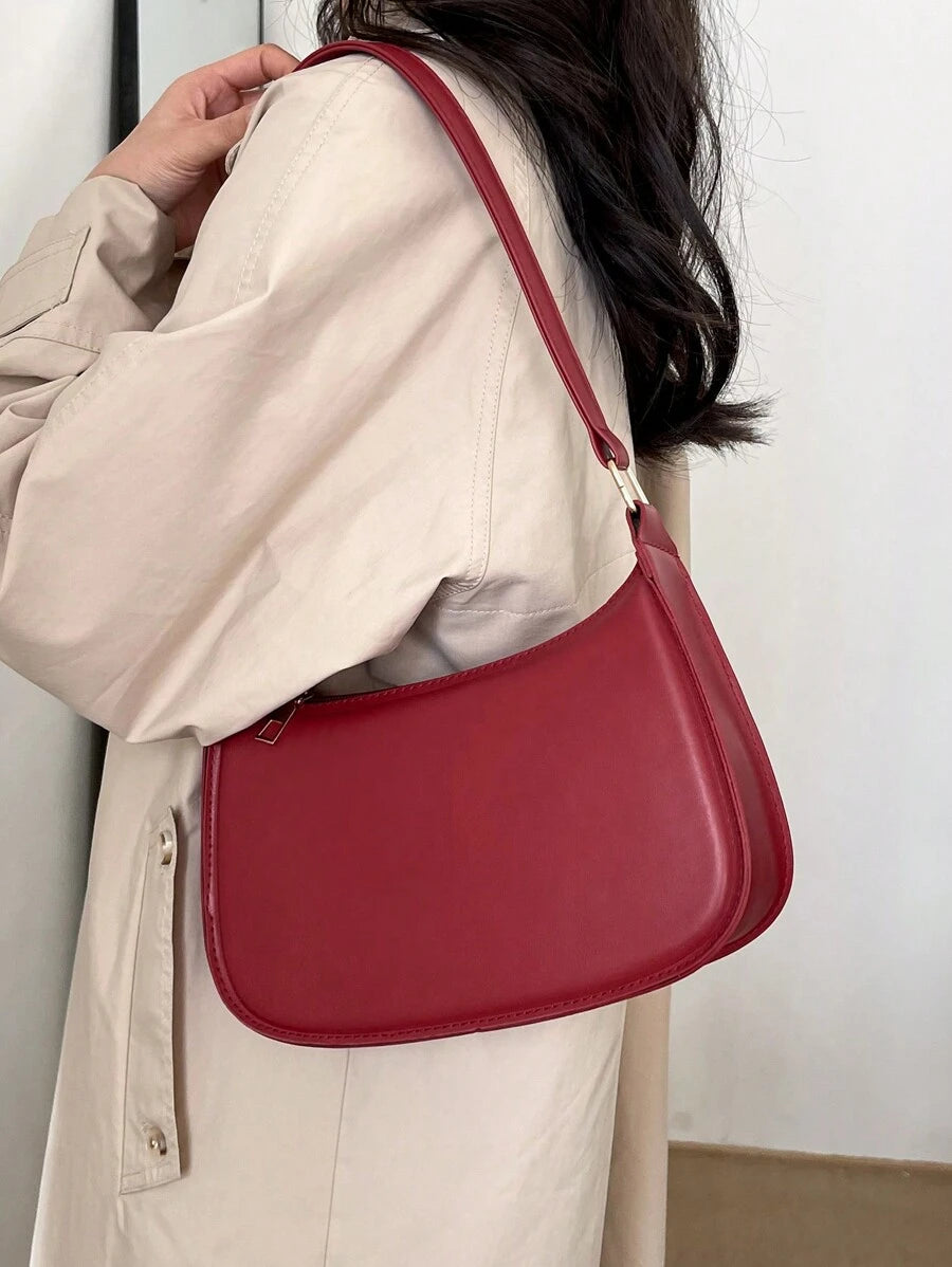 Women's Curved Shoulder Bag, Small Faux Leather Underarm Purse for Everyday and Evening