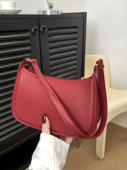 Women's Curved Shoulder Bag, Small Faux Leather Underarm Purse for Everyday and Evening