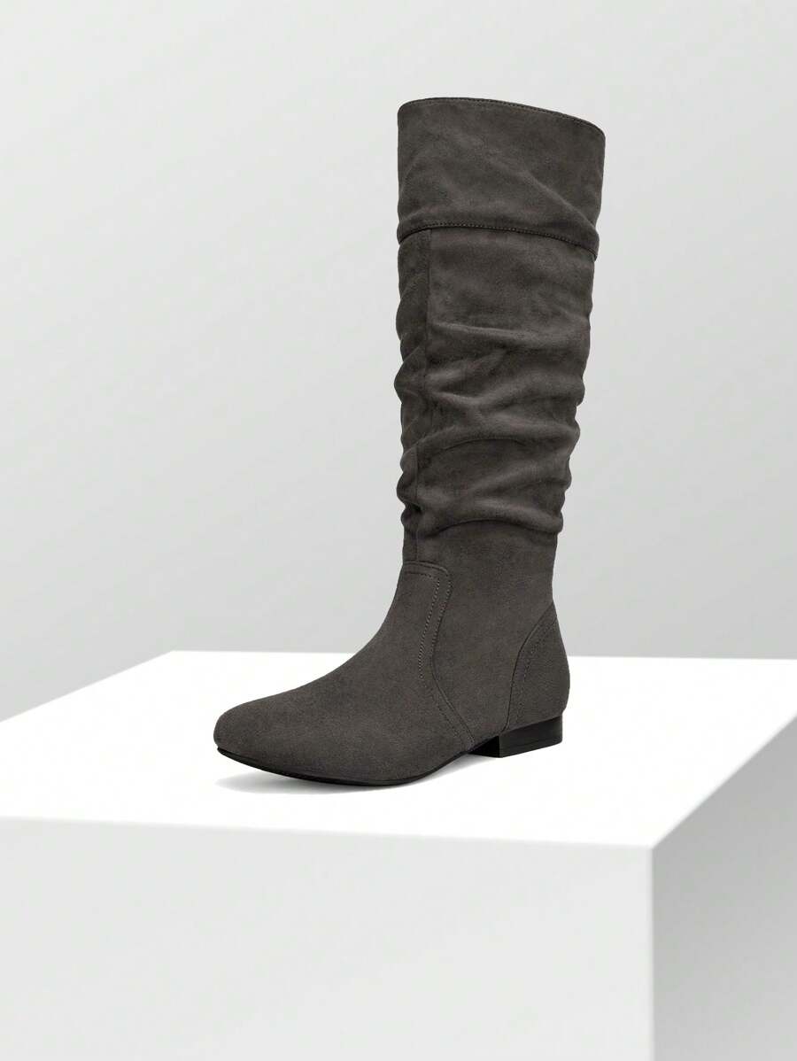 Women's  Black Knee High Pull On Winter Weather Black Boots Elegant & Fashionable Classic Slouchy Warm Gift  Boots Mensa