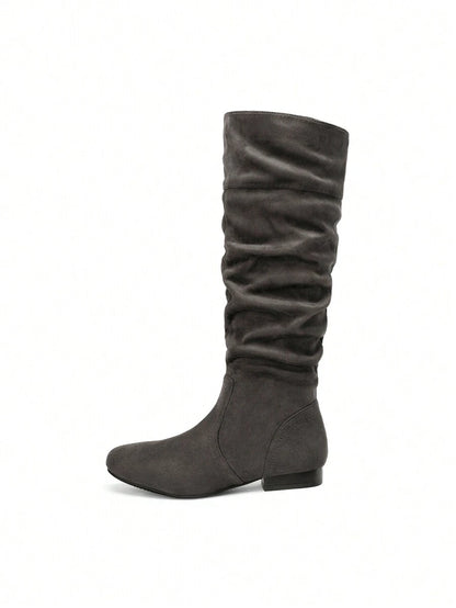 Women's  Black Knee High Pull On Winter Weather Black Boots Elegant & Fashionable Classic Slouchy Warm Gift  Boots Mensa