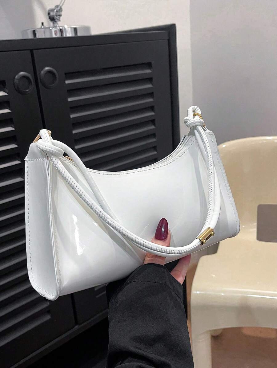 Women's Curved Shoulder Bag, Small Faux Leather Underarm Purse for Everyday and Evening