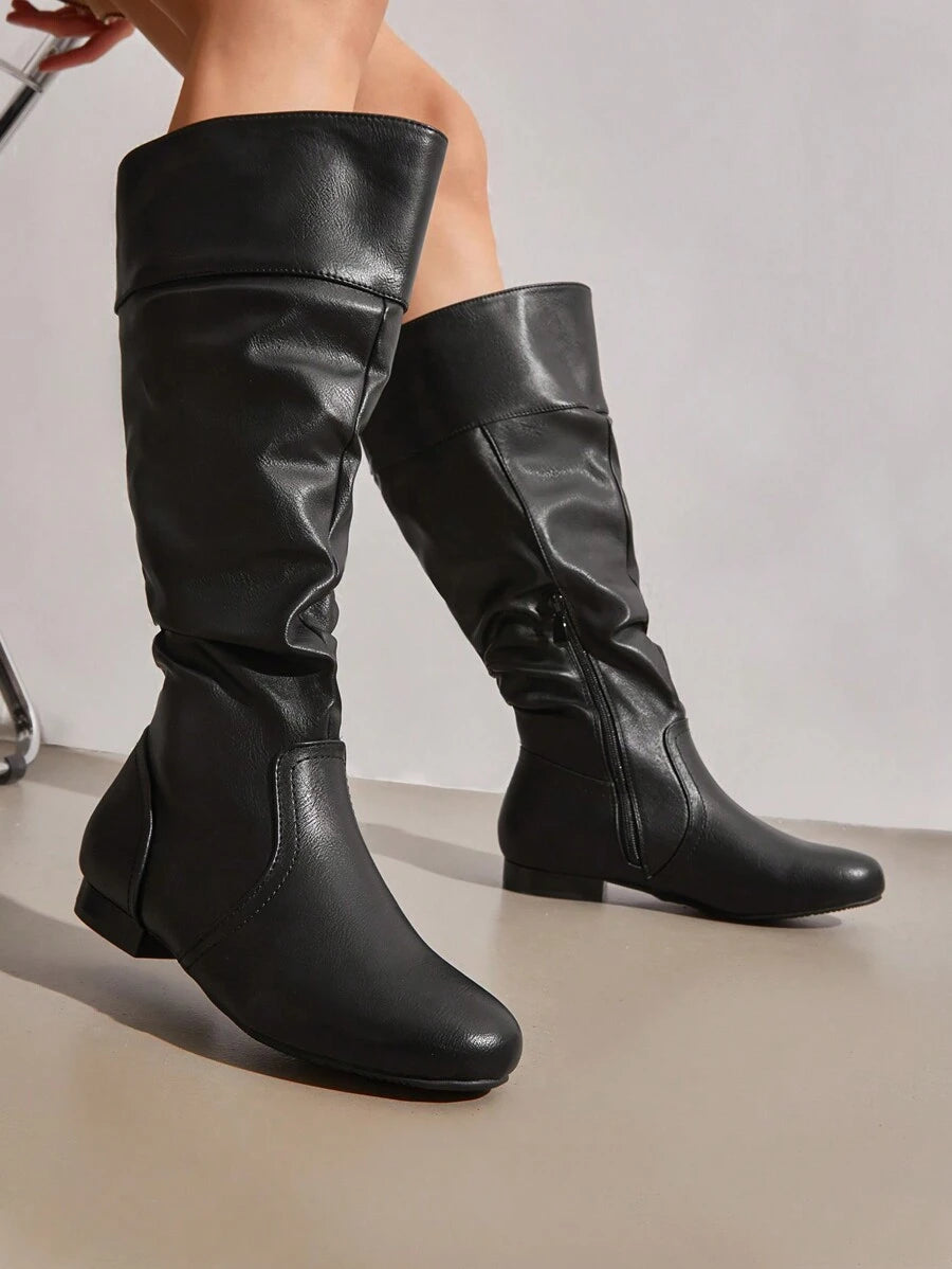 Women's  Black Knee High Pull On Winter Weather Black Boots Elegant & Fashionable Classic Slouchy Warm Gift  Boots Mensa
