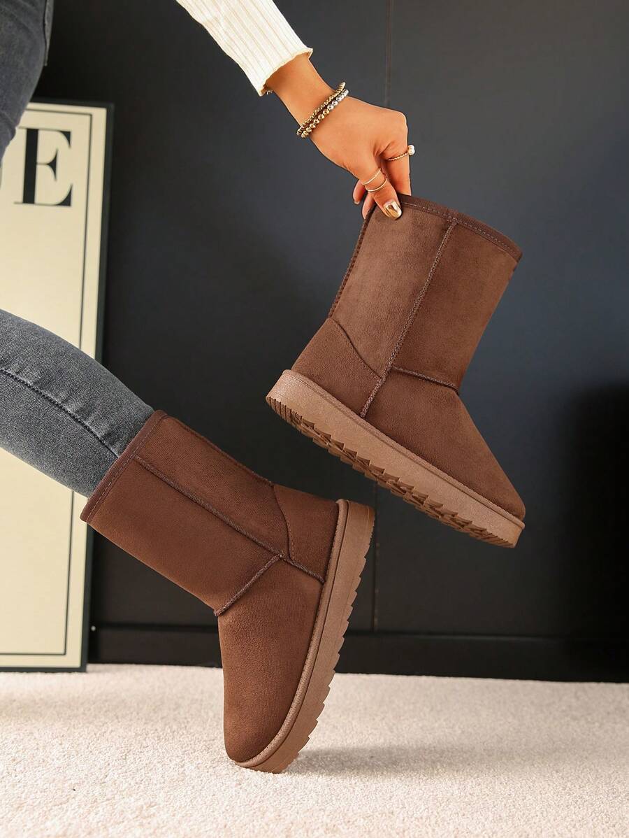 Latest Winter Snow Fashionable Mid-Calf Warm Women Boots, Fur, Party Mensa