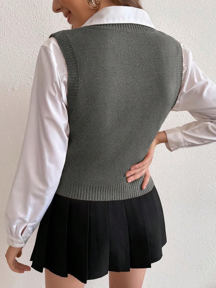 Winifred Classic Cable Knit V-Neck Sleeveless Sweater Vest - Charcoal Grey