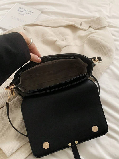 Kilkenny Vintage Flap Crossbody Bag with Buckle Strap