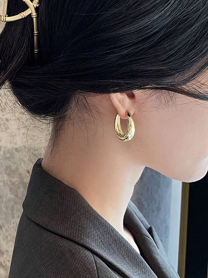 Women's Chunky Gold Hoop Earrings, Water Drop, Twisted and Pavé U-Shaped Minimalist Statement Earrings