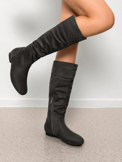 Women's  Black Knee High Pull On Winter Weather Black Boots Elegant & Fashionable Classic Slouchy Warm Gift  Boots Mensa