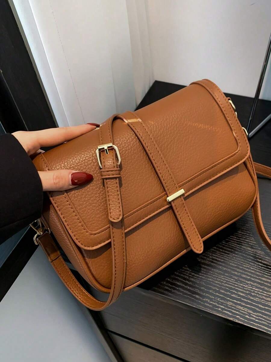 Kilkenny Vintage Flap Crossbody Bag with Buckle Strap