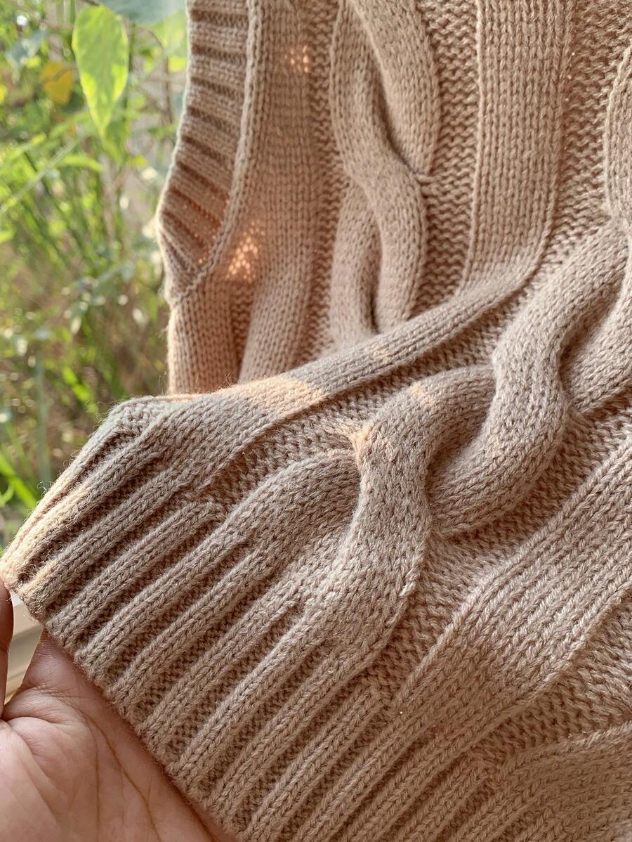 Women's Cropped Cable Knit Sweater Vest, Sleeveless Layering Top for Fall - Coffee Brown