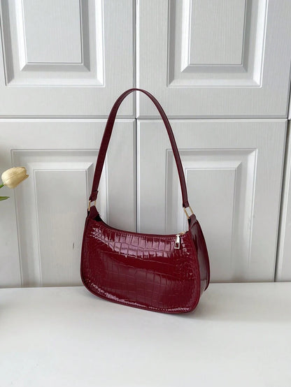 Women's Curved Shoulder Bag, Small Faux Leather Underarm Purse for Everyday and Evening
