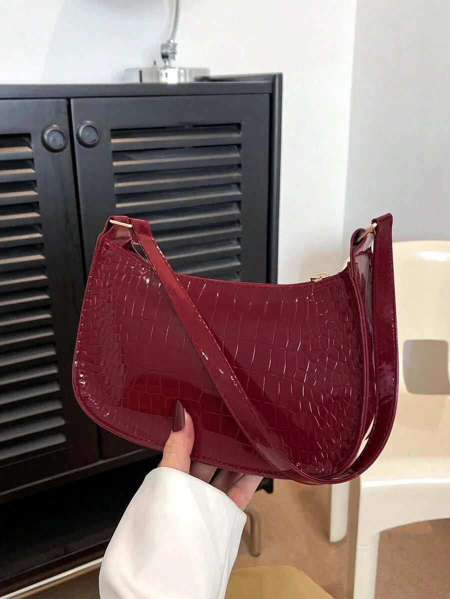 Women's Curved Shoulder Bag, Small Faux Leather Underarm Purse for Everyday and Evening