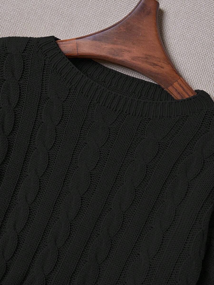 Oriana Cropped Cable Knit Sweater with Crew Neck - Black