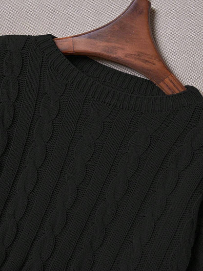 Oriana Cropped Cable Knit Sweater with Crew Neck - Black