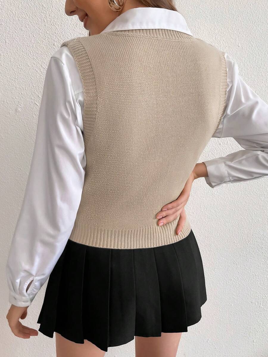 Winifred Classic Cable Knit V-Neck Sleeveless Sweater Vest - Oat Beige
