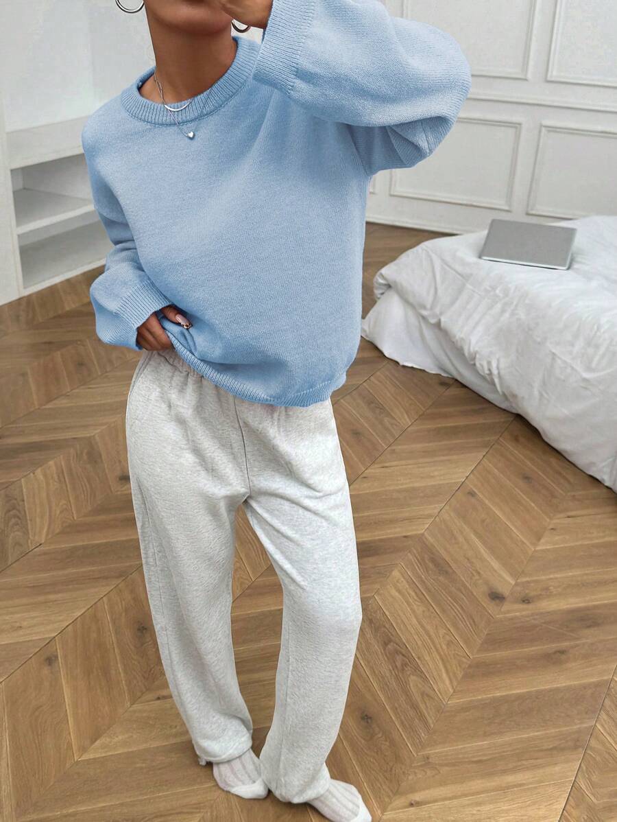 Women's Oversized Crew Neck Pullover Sweater, Relaxed Knit Sweater for Fall Winter - Lilac Purple