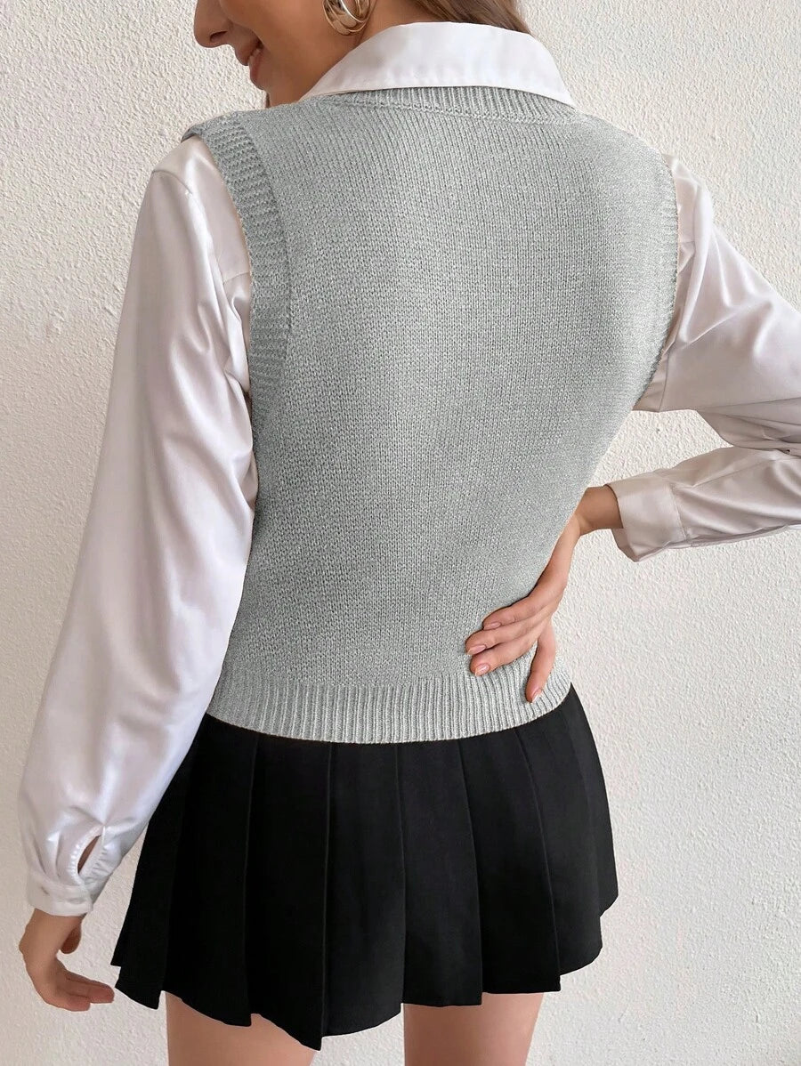 Winifred Classic Cable Knit V-Neck Sleeveless Sweater Vest - Sage Grey