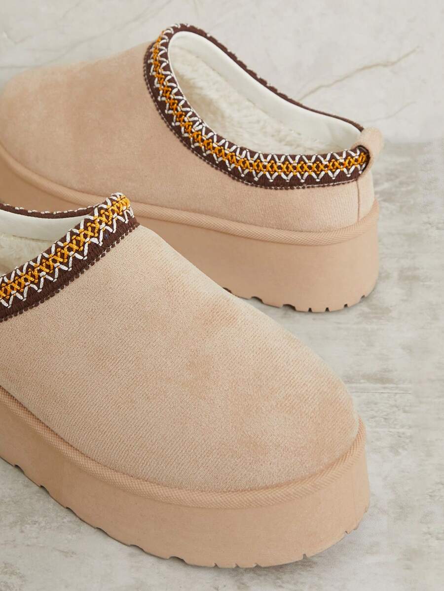 Solezae Women's Faux Suede Round Toe Slip On Fluffy Flatform Slippers Mother's Day Present For Christmas Valentine's Day Mensa