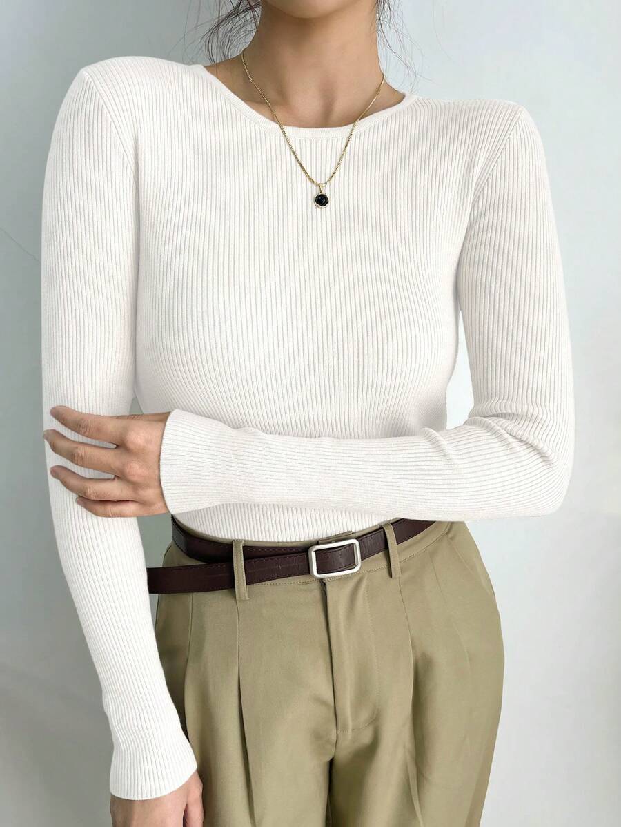 Krakow Ribbed Knit Crew Neck Fitted Pullover Sweater - White