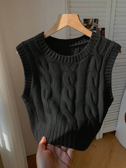 Women's Cropped Cable Knit Sweater Vest, Sleeveless Layering Top for Fall - Black
