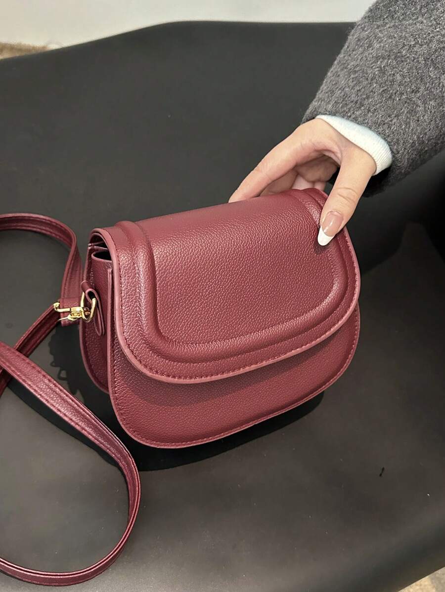 Women's Small Saddle Crossbody Bag, Faux Leather Flap Shoulder Purse with Adjustable Strap