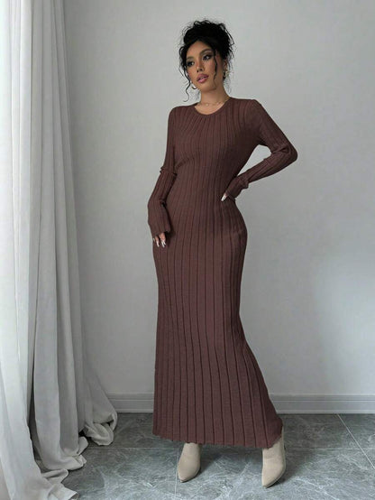 Gdansk Ribbed Knit Crew Neck Bodycon Maxi Sweater Dress
