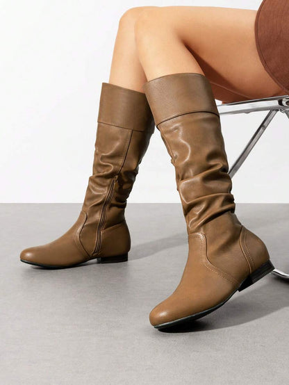 Women's  Black Knee High Pull On Winter Weather Black Boots Elegant & Fashionable Classic Slouchy Warm Gift  Boots Mensa