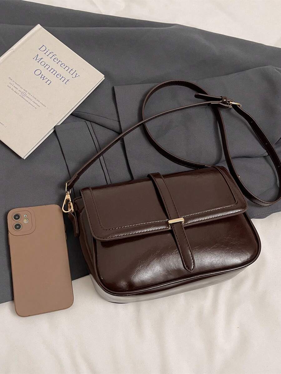 Kilkenny Vintage Flap Crossbody Bag with Buckle Strap