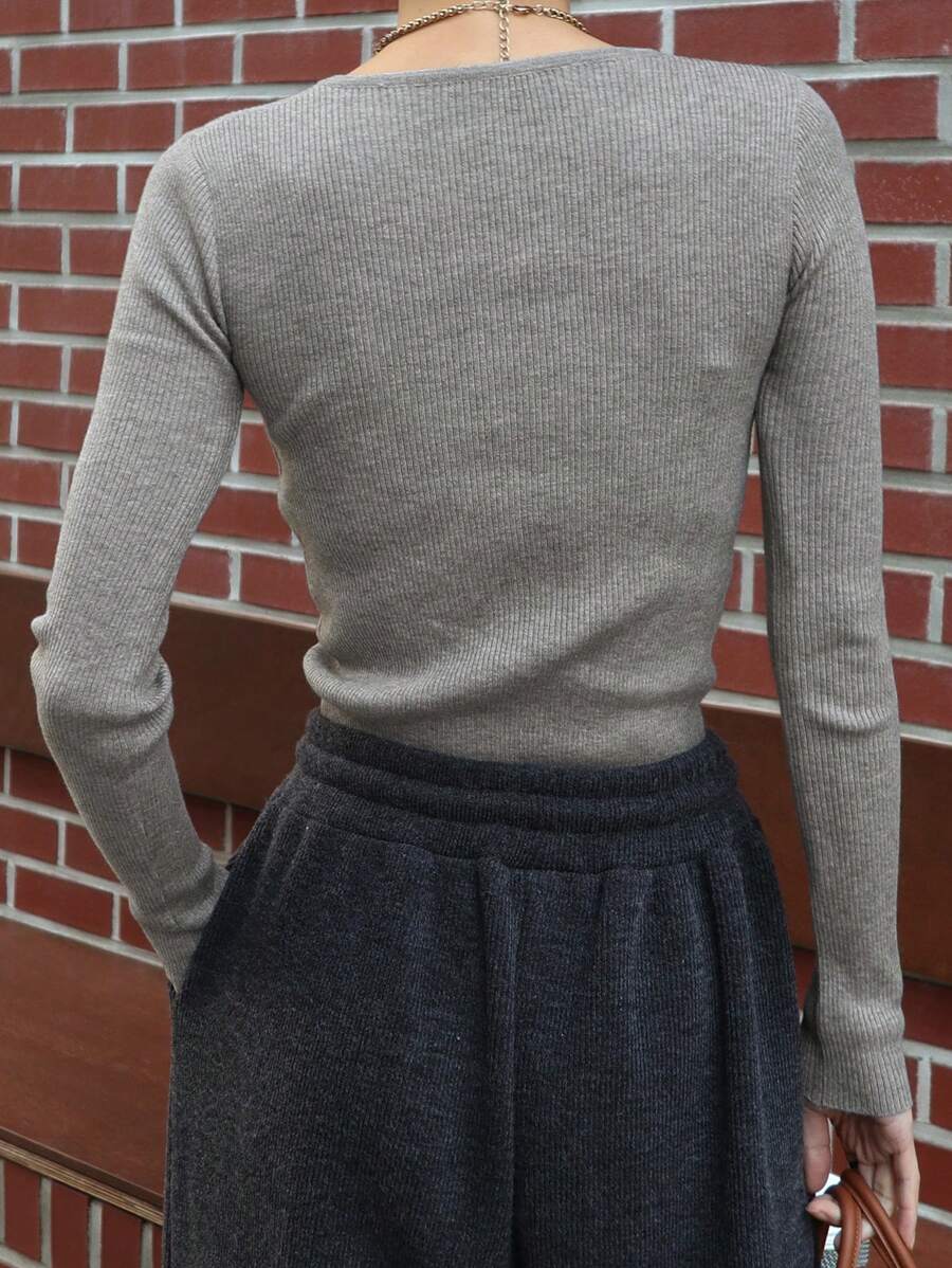 Krakow Ribbed Knit Crew Neck Fitted Pullover Sweater