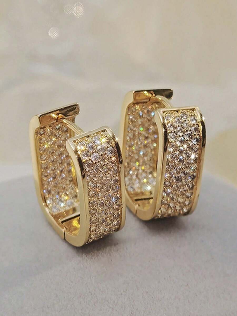Women's Chunky Gold Hoop Earrings, Water Drop, Twisted and Pavé U-Shaped Minimalist Statement Earrings