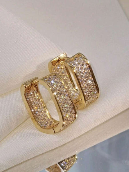 Women's Chunky Gold Hoop Earrings, Water Drop, Twisted and Pavé U-Shaped Minimalist Statement Earrings