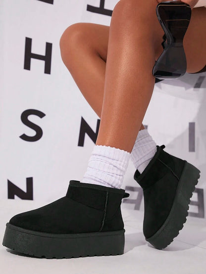 Solezae Women's Versatile Faux Suede Slip On Lug Sole Ankle Booties For Warm Mother's Day Present For Christmas Mensa