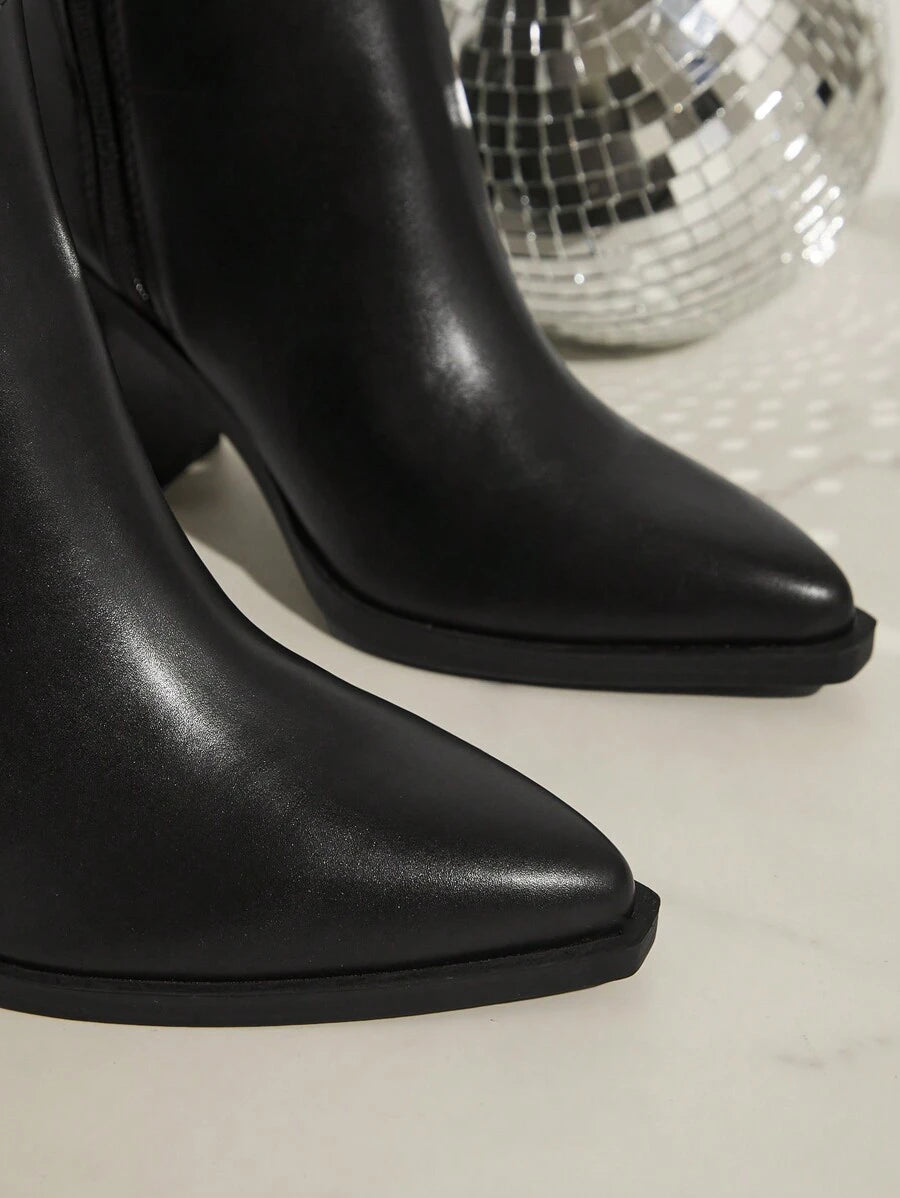 SHUZIA Staple Women's 2.5" Block Heel Snip Toe Premium Oil-Finished PU Black Knee High Boots– Sleek, Comfortable & Timeless, Elevate Your Look Season After Season For Christmas Valentine's Day Mensa