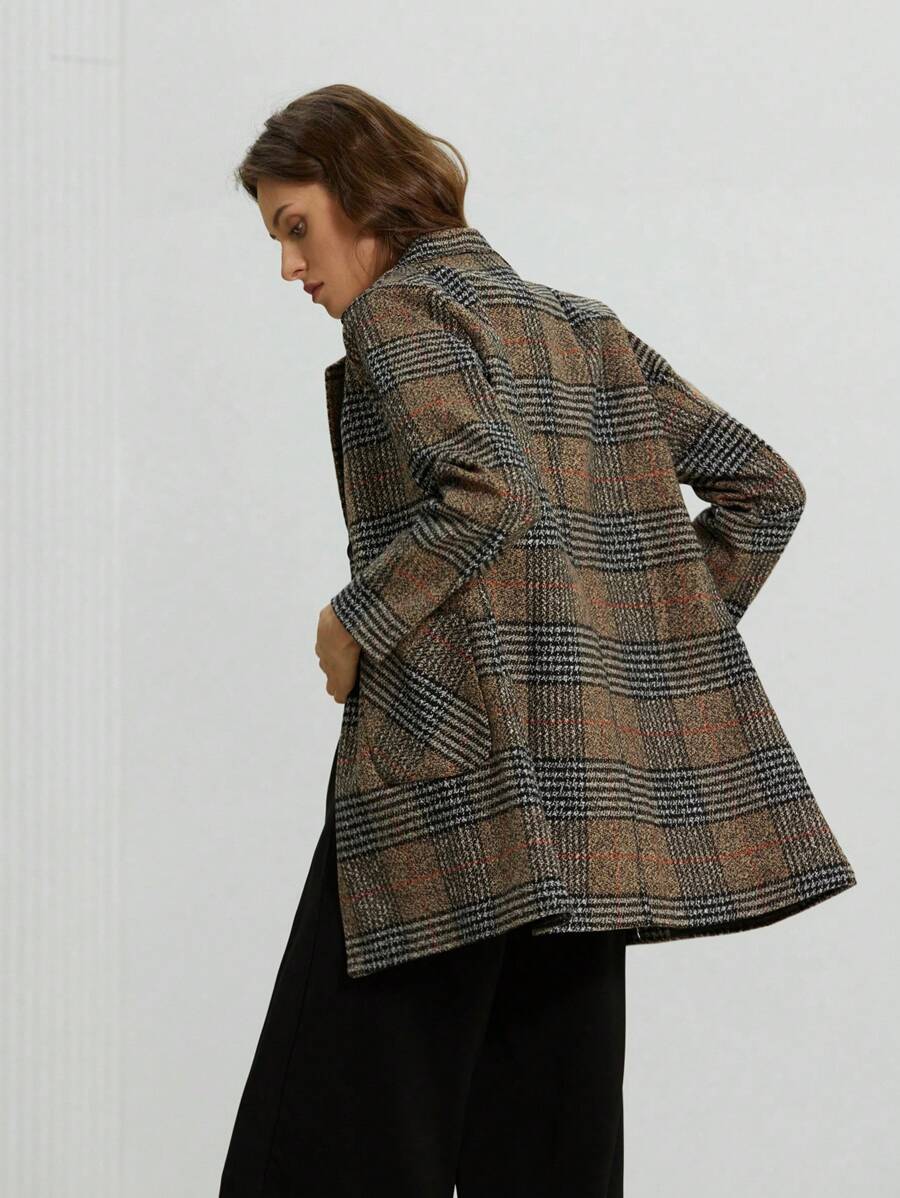 Strasbourg Brown Plaid Double Breasted Lapel Overcoat
